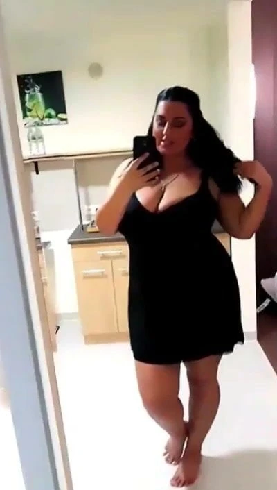 Busty Chubby Azeri Cougar PAWG milf fuckdoll Rima Pendgieva