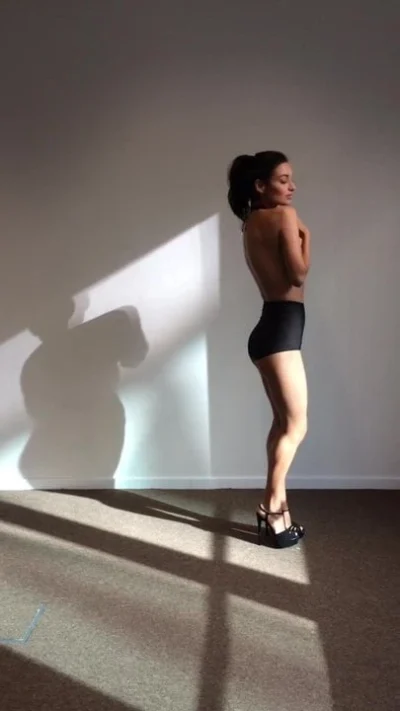 Azeri SlutWife Naya Mamedova (Neida) – Erotic photosession