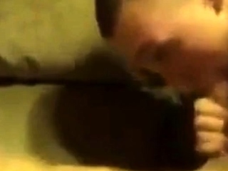 Twink’s Morning Blowjob